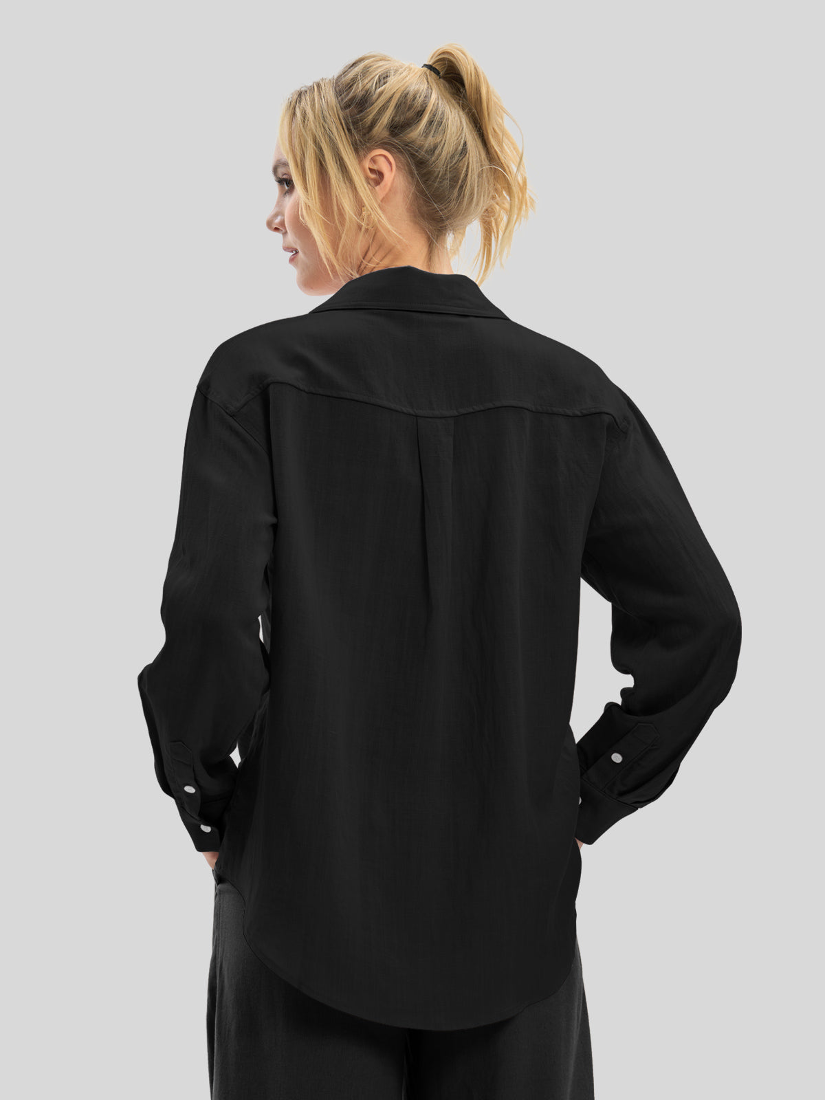 Women's Breeze Linen Button-Down Shirts - Image 24